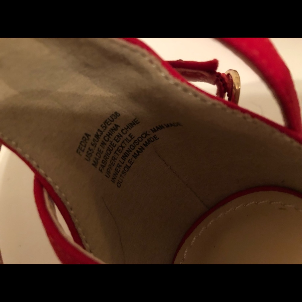 Heels - Picture 6 of 8